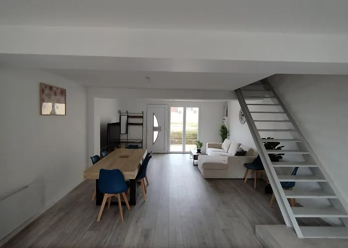Maison 3 Chambres Avec Jardin